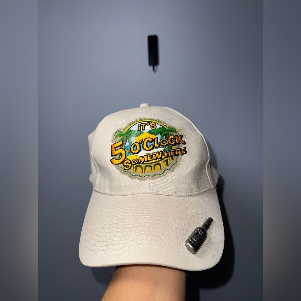 5’ O Clock Somewhere Adjustable size Beer opener Hat GUC *read*
